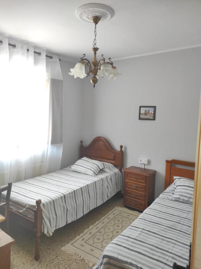 Casa Familiar Con Finca Privada 比韦罗 外观 照片