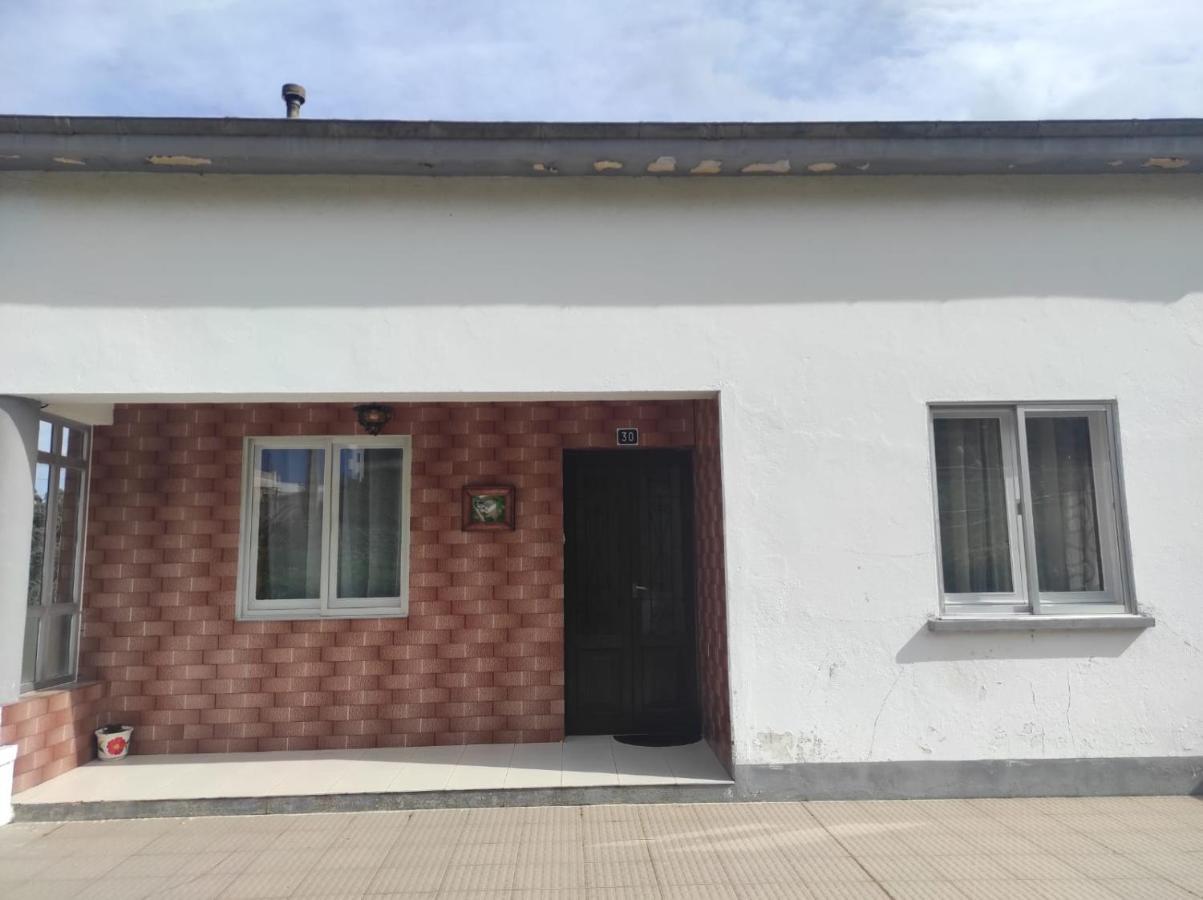 Casa Familiar Con Finca Privada 比韦罗 外观 照片